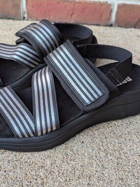 Drew 'Sutton' Orthopedic Sandals (women's 8W)